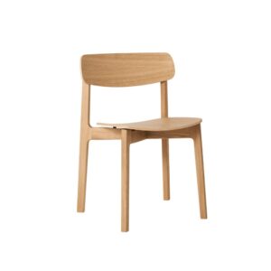 Anch Chair – Smuk og stabelbar stol i eg.
