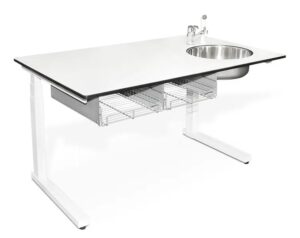 Fagerlund højdejusterbart puslebord – 133 x 85 cm – Vægmodel eller fritstående